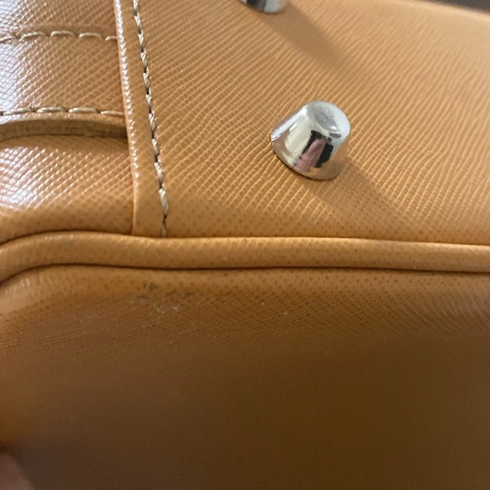 Giorgio Fedon Stylish Leather Briefcase. Made in Italy